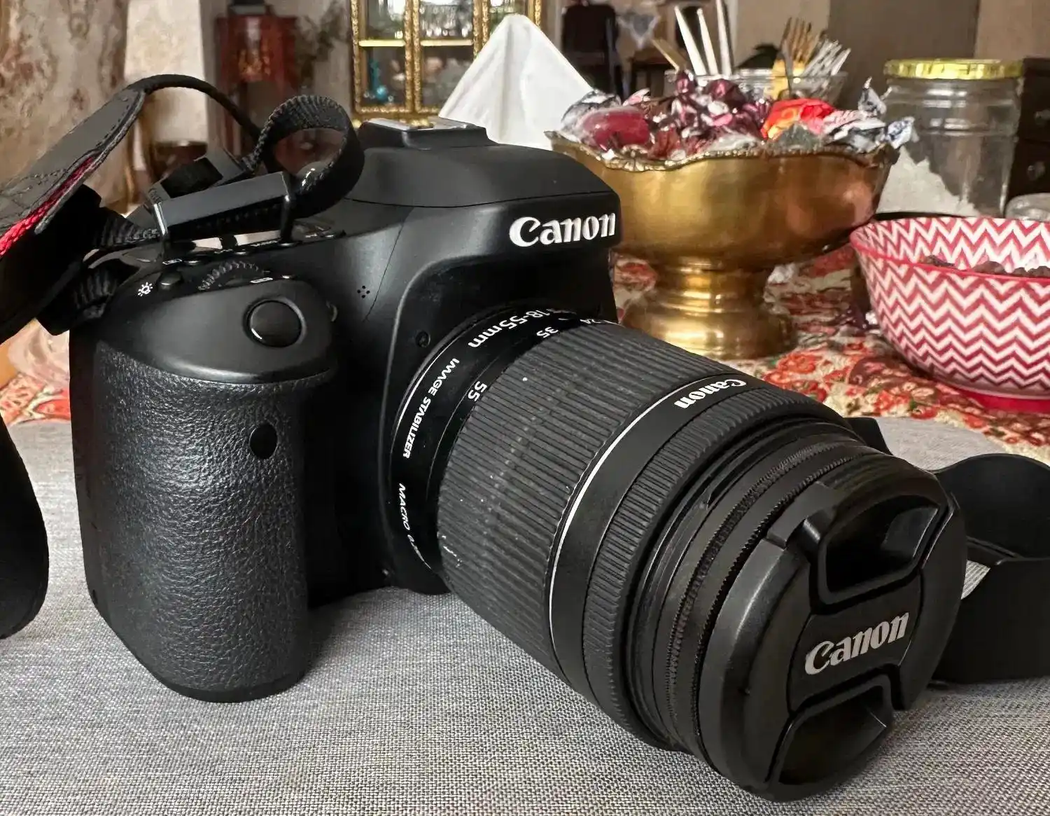 دوربین کنون Canon 80D با لنز ۱۸-۵۵ دست دو