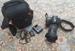 دوربین عکاسی نیکون d810، لنز ۲۴-۱۲۰ ( دو هزار شات) دست دوم