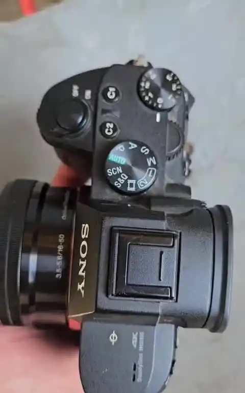 Sony A7III سونی الفا دست دو