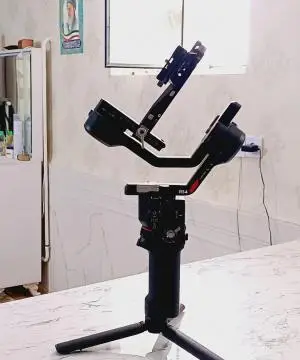 DJI Rs4 pro Combo نو آکبند فروش نقد و اقساط دست دوم