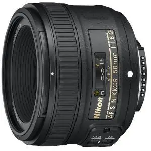 لنز نیکون 50mm f1.8 میلیمتر دست دوم