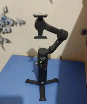 گیمبال dji - osmo mobile 7p دست دوم