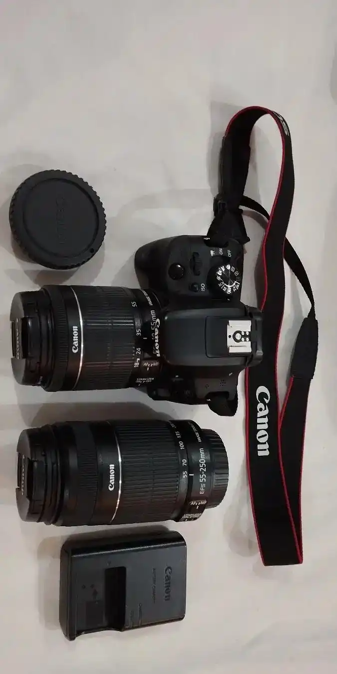 دوربین canon EOS100D دست دو