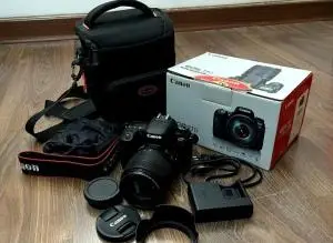 دوربین حرفه ای کانن | Canon 77D+18-55 دست دوم