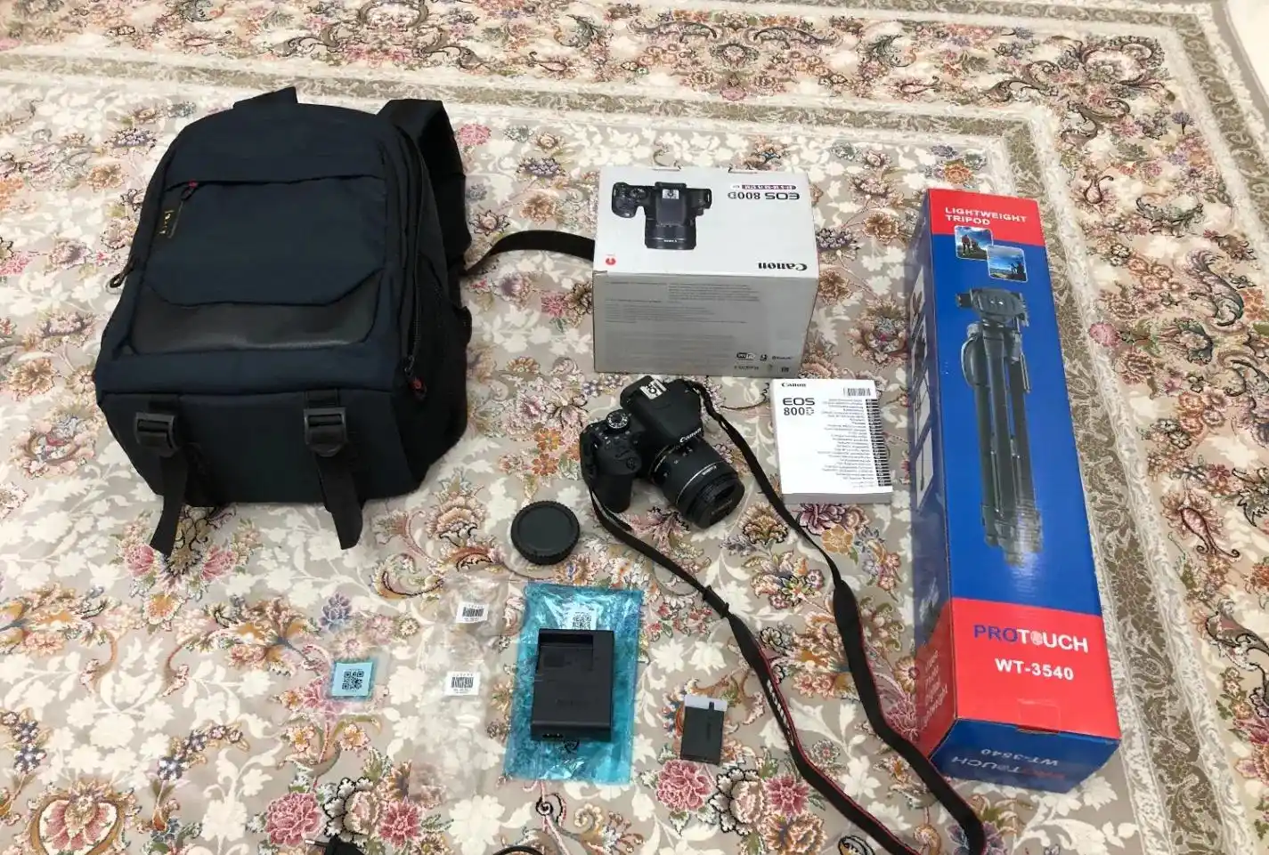 Canon 800D دست دو