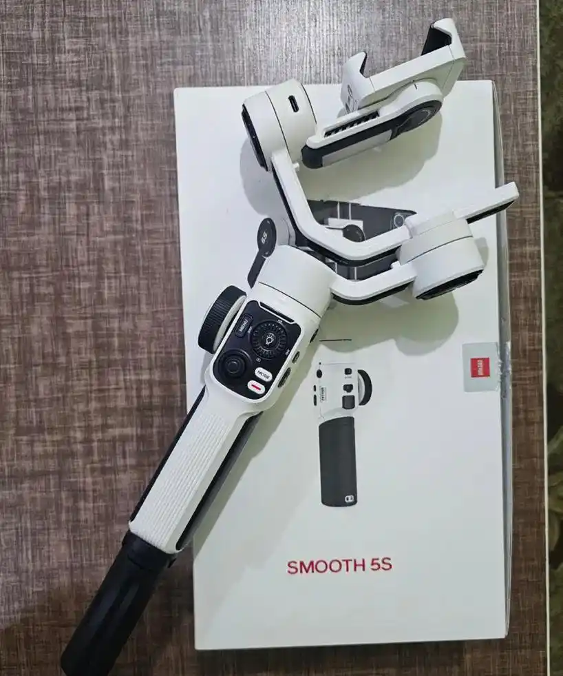 لرزشگیر حرفه ای موبایل ژیون Smooth 5s دست دو