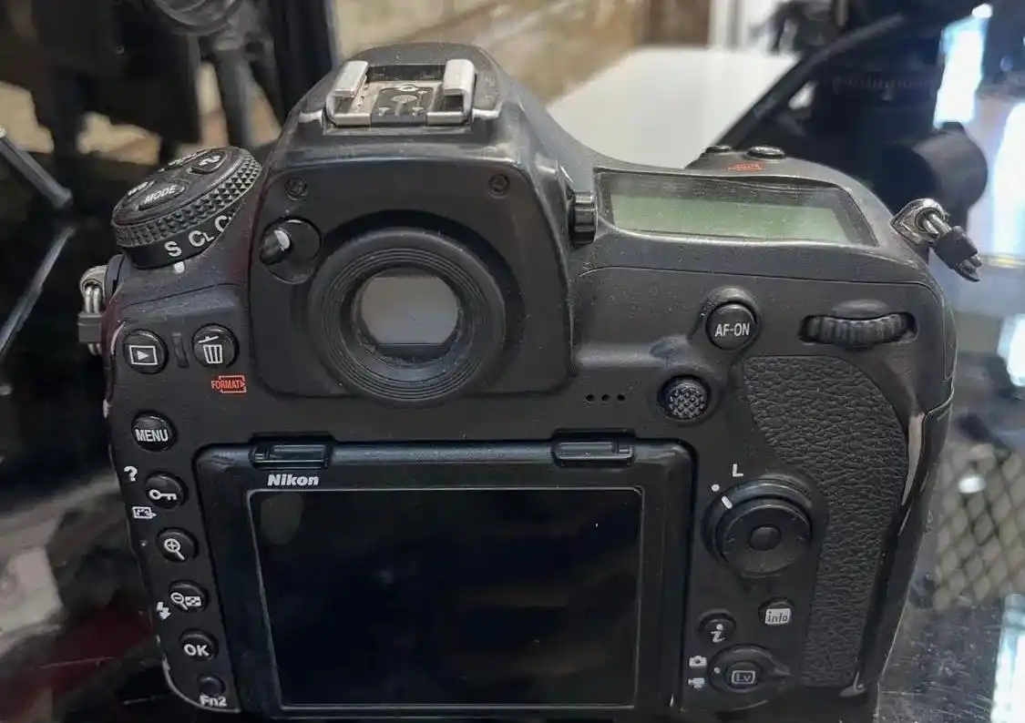 دوربین حرفه ای فول فریم d850 نیکن با لنز دست دو