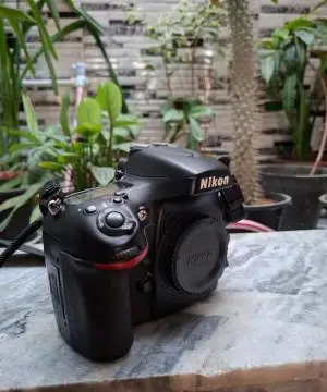 دوربین نیکون d800 فول فریم با ۲ لنز دست دوم