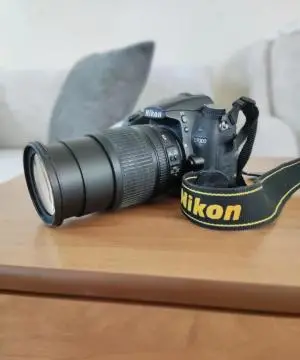 دوربین نیکون d7000 بدنه دست دوم