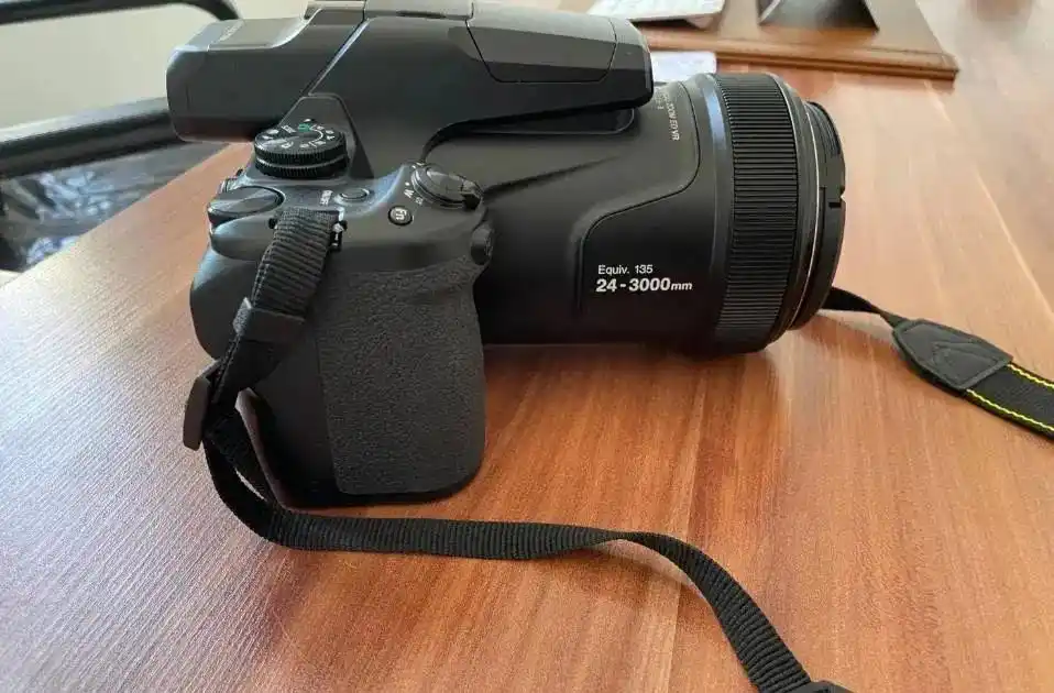 فروش دوربین نیکون مدل Coolpix P1000 دست دو