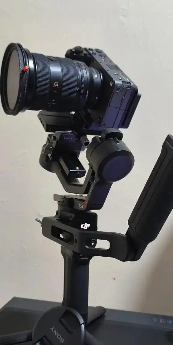 دوربین FX3A ست کامل تولید سینماتیک دست دو