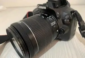 دوربین canon EOS 100D دست دوم