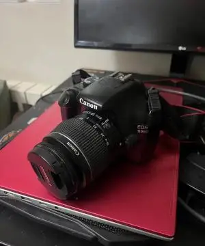 دوربین کانن 1100d canon دست دوم