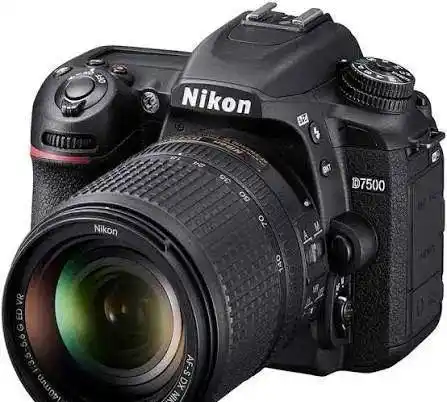 فروش فوری دوربین تمیز نیکون D7500 + لنز 18-140 دست دو