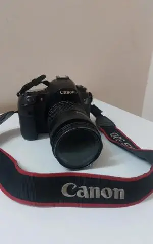 دوربین کنون60D دست دوم