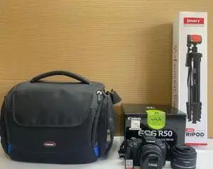 canon r50 کنون آر۵۰ مشابه نو با لنز دست دوم