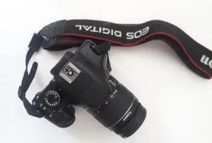 دوربین عکاسی 550d کانن دست دوم