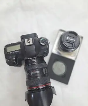 دوربین حرفه ای کانن | Canon 5D Mark III دست دوم