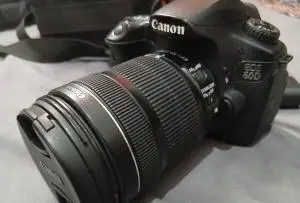 دوربین Canon EOS 60D دست دوم