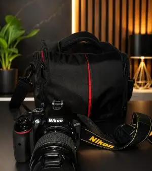 دوربین نیکون D5300 با لنز140-18 دست دوم