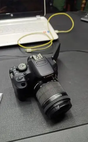 دوربین کنون حرفه‌ای مدل EOS-700D دست دوم