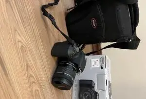 دوربین canon200D دست دوم