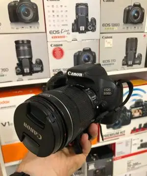 دوربین کنون d800 18-135 دست دوم
