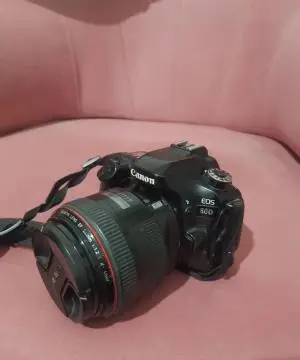 دوربین 80D کنون دست دوم