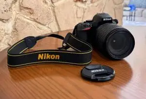 دوربین نیکون d5600 دست دوم