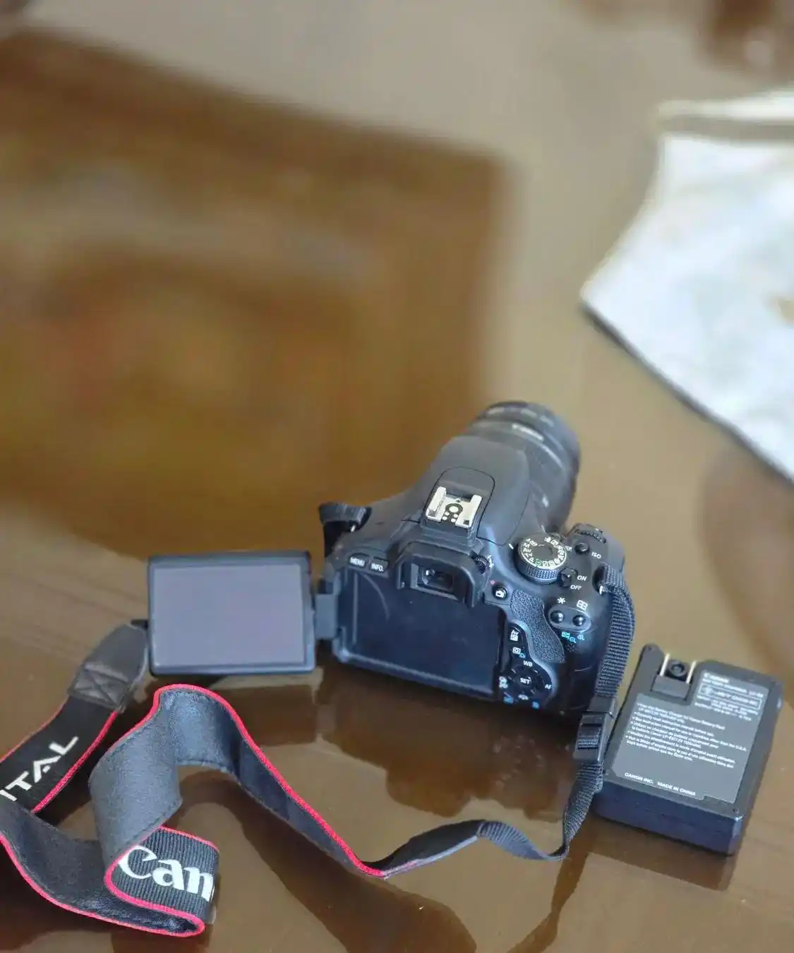 600d canon kiss x5 دست دو